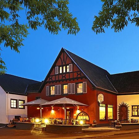 Dreis-Brück Beim Holzschnitzer酒店 外观 照片